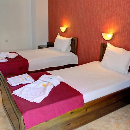 Hotel Feniks Lozenets Luaran gambar