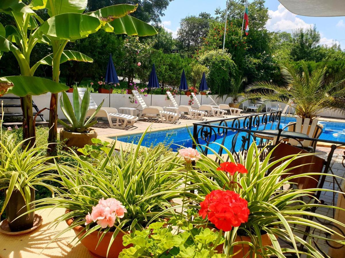 Hotel Feniks Lozenets Luaran gambar