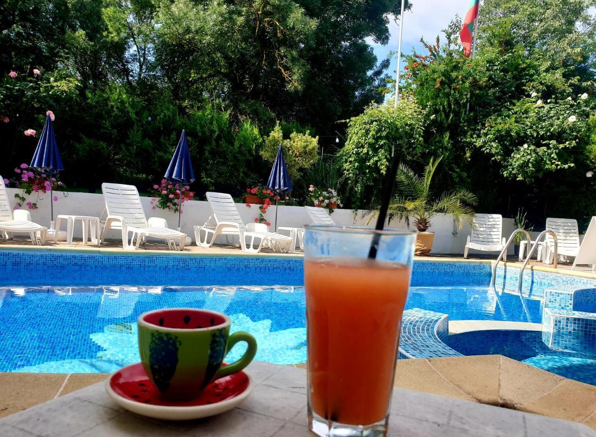 Hotel Feniks Lozenets Luaran gambar