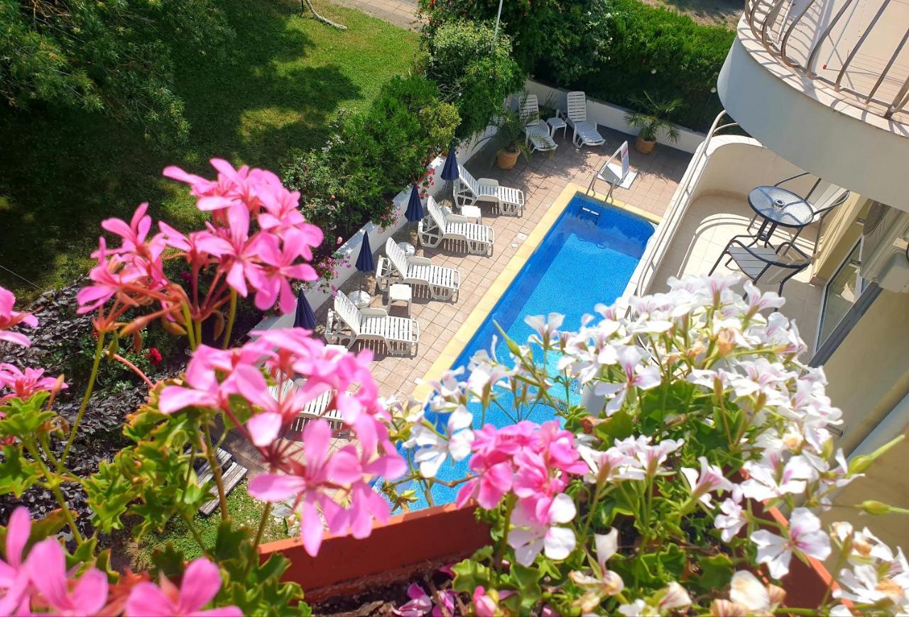 Hotel Feniks Lozenets Luaran gambar