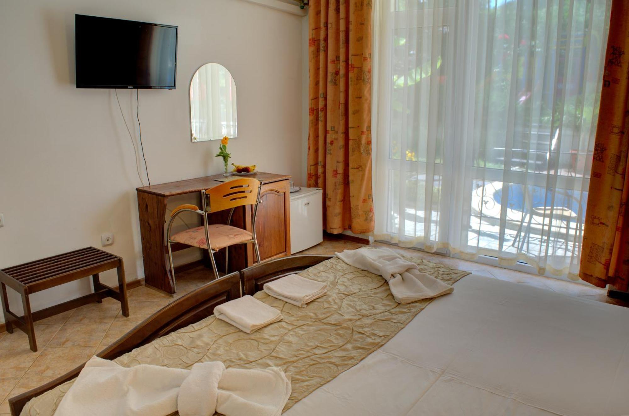 Hotel Feniks Lozenets Luaran gambar